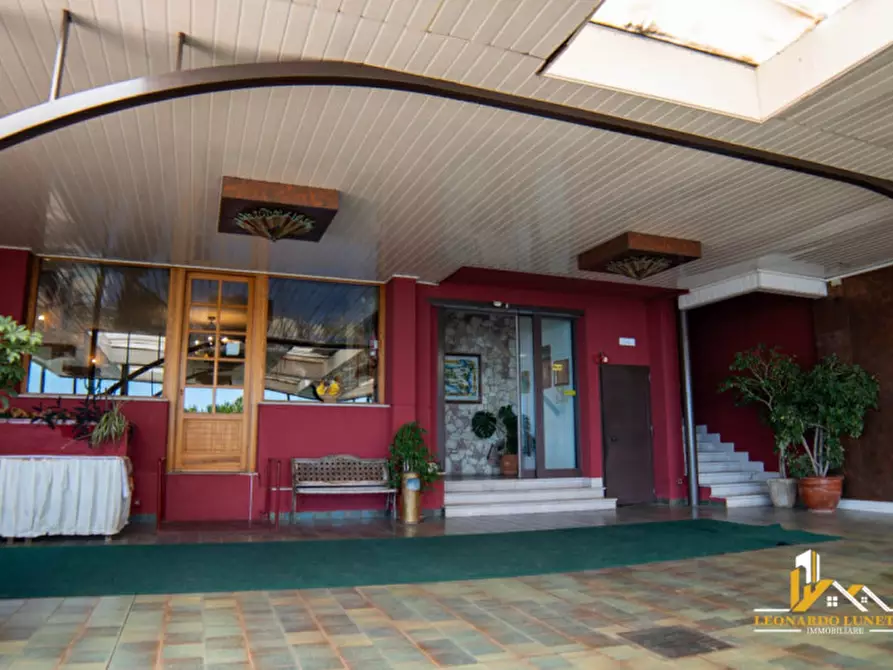 Immagine 73 di Attività commerciale in vendita  in Via Federico Fellini 2 a Palermo