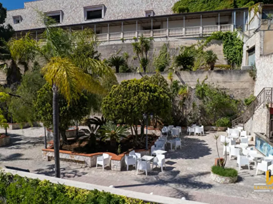 Immagine 75 di Attività commerciale in vendita  in Via Federico Fellini 2 a Palermo