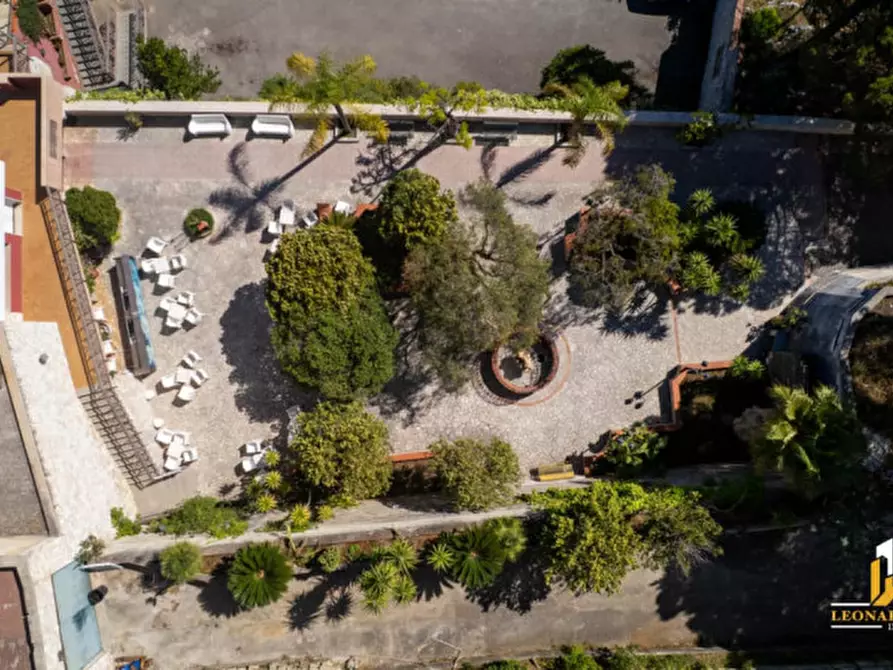 Immagine 79 di Attività commerciale in vendita  in Via Federico Fellini 2 a Palermo