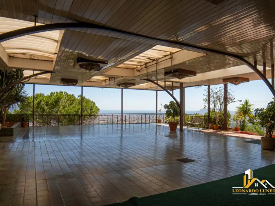 Immagine 85 di Attività commerciale in vendita  in Via Federico Fellini 2 a Palermo