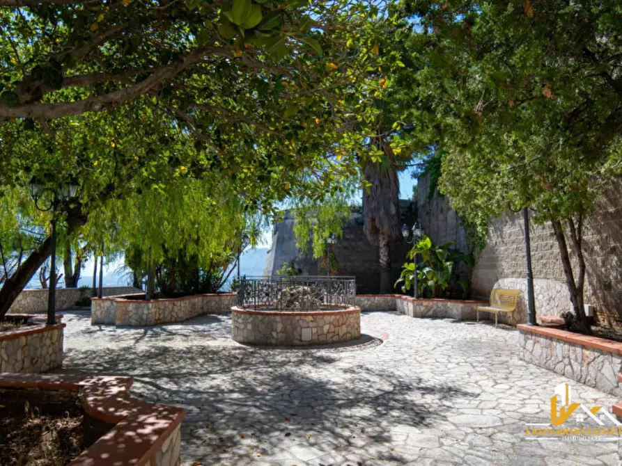 Immagine 96 di Attività commerciale in vendita  in Via Federico Fellini 2 a Palermo