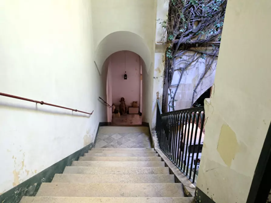 Immagine 5 di Palazzo in vendita  in Via Ascanio Grandi 34 a Lecce