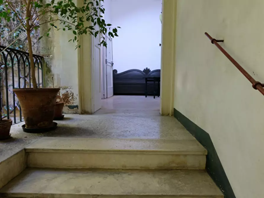 Immagine 7 di Palazzo in vendita  in Via Ascanio Grandi 34 a Lecce