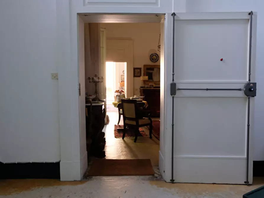 Immagine 8 di Palazzo in vendita  in Via Ascanio Grandi 34 a Lecce