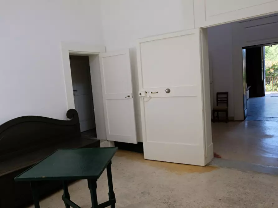 Immagine 43 di Palazzo in vendita  in Via Ascanio Grandi 34 a Lecce