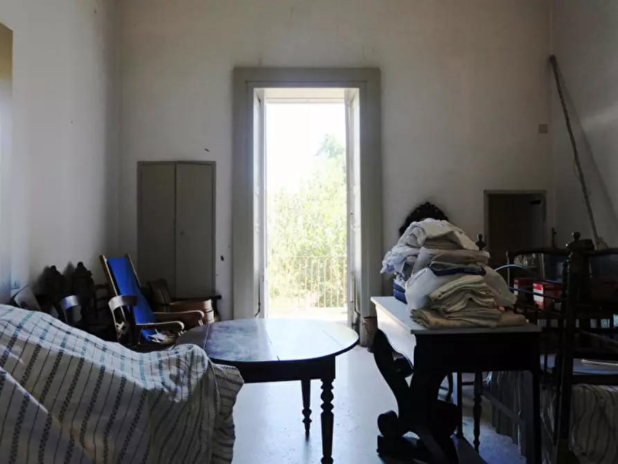 Immagine 47 di Palazzo in vendita  in Via Ascanio Grandi 34 a Lecce