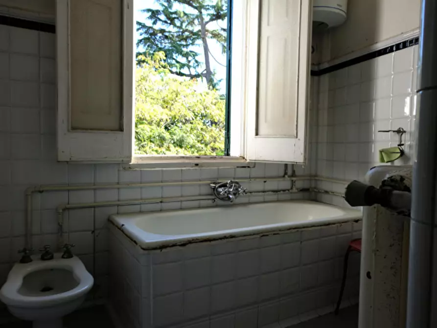 Immagine 50 di Palazzo in vendita  in Via Ascanio Grandi 34 a Lecce