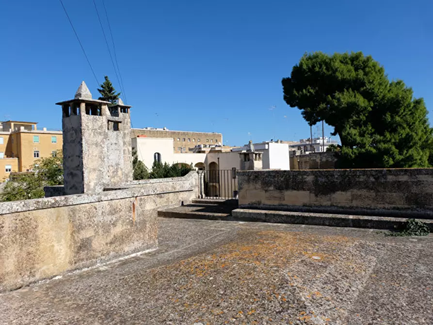 Immagine 85 di Palazzo in vendita  in Via Ascanio Grandi 34 a Lecce