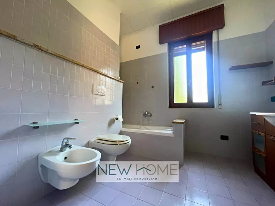 Immagine 5 di Camera in affitto  in Via Mastino della Scala 13 a Verona