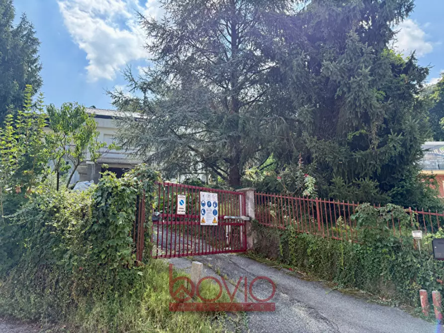 Immagine 8 di Villa in vendita  in VIA ROCCIAMELONE N°30 a San Mauro Torinese