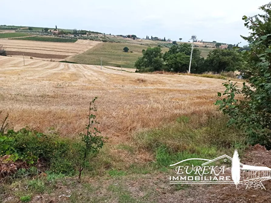 Immagine 25 di Appartamento in vendita  in Via dei Partigiani a Castiglione Del Lago