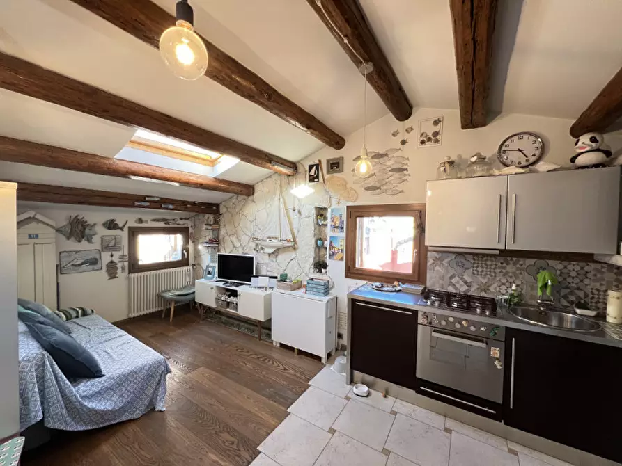 Immagine 2 di Appartamento in vendita  in Via San Felice a Chioggia