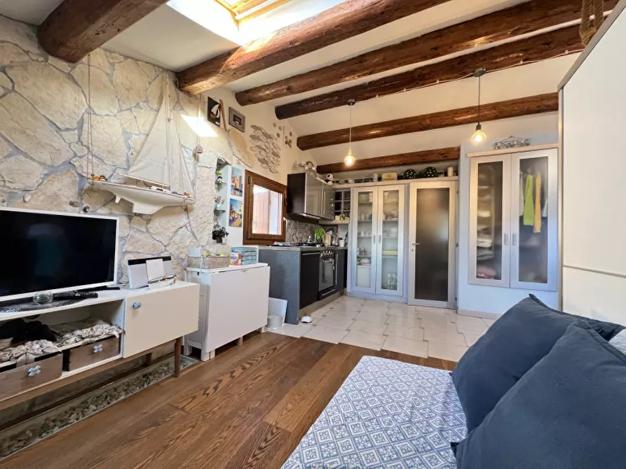 Immagine 5 di Appartamento in vendita  in Via San Felice a Chioggia