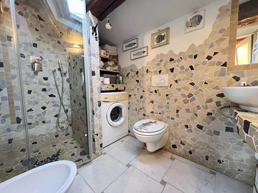 Immagine 13 di Appartamento in vendita  in Via San Felice a Chioggia