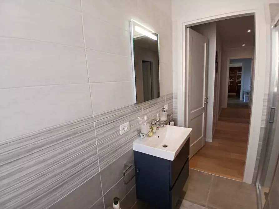 Immagine 10 di Appartamento in vendita  in Via Carlo Borella a Vicenza