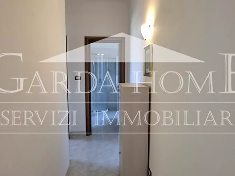 Immagine 8 di Appartamento in vendita  in Via Paolo Veronese a Desenzano Del Garda