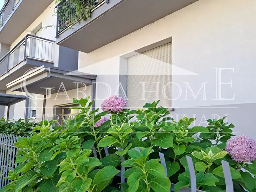 Immagine 21 di Appartamento in vendita  in Via Paolo Veronese a Desenzano Del Garda