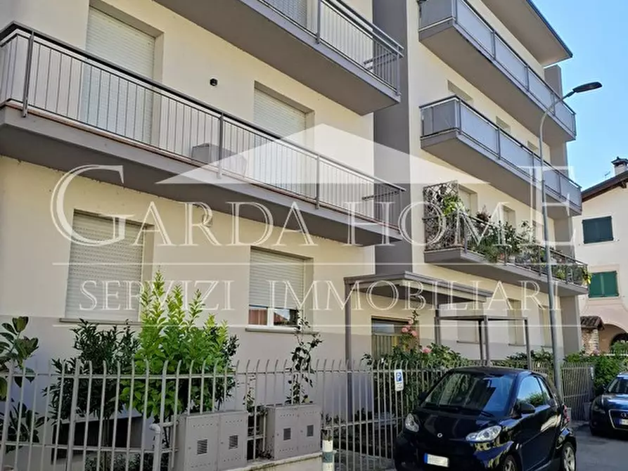 Immagine 23 di Appartamento in vendita  in Via Paolo Veronese a Desenzano Del Garda