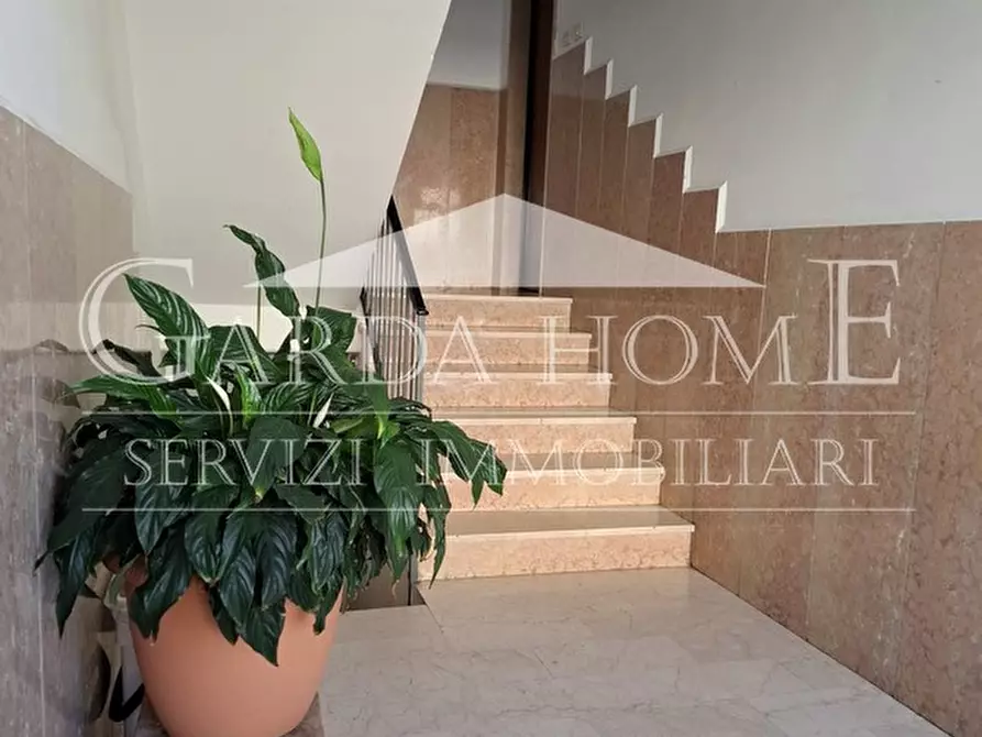 Immagine 24 di Appartamento in vendita  in Via Paolo Veronese a Desenzano Del Garda