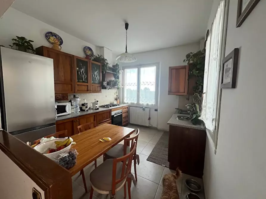 Immagine 6 di Villa in vendita  in via panoramica a Puegnago Sul Garda