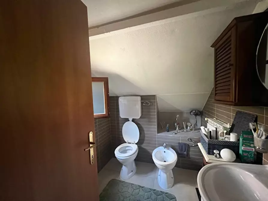 Immagine 12 di Villa in vendita  in via panoramica a Puegnago Sul Garda