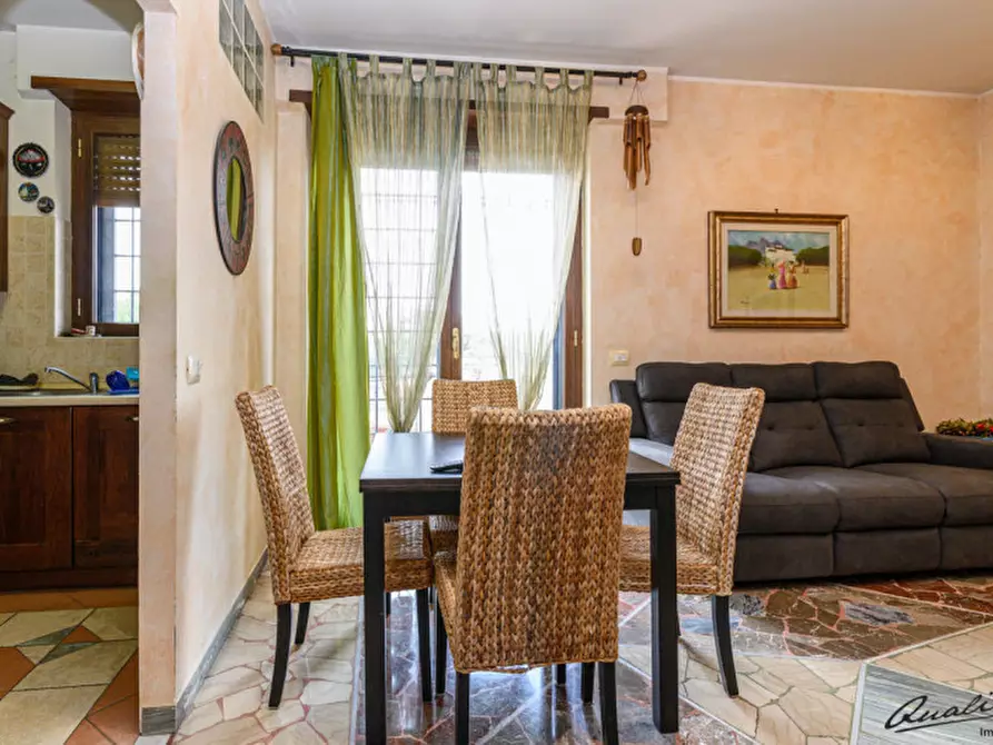 Immagine 6 di Appartamento in vendita  in via Castelplanio 16 a Roma