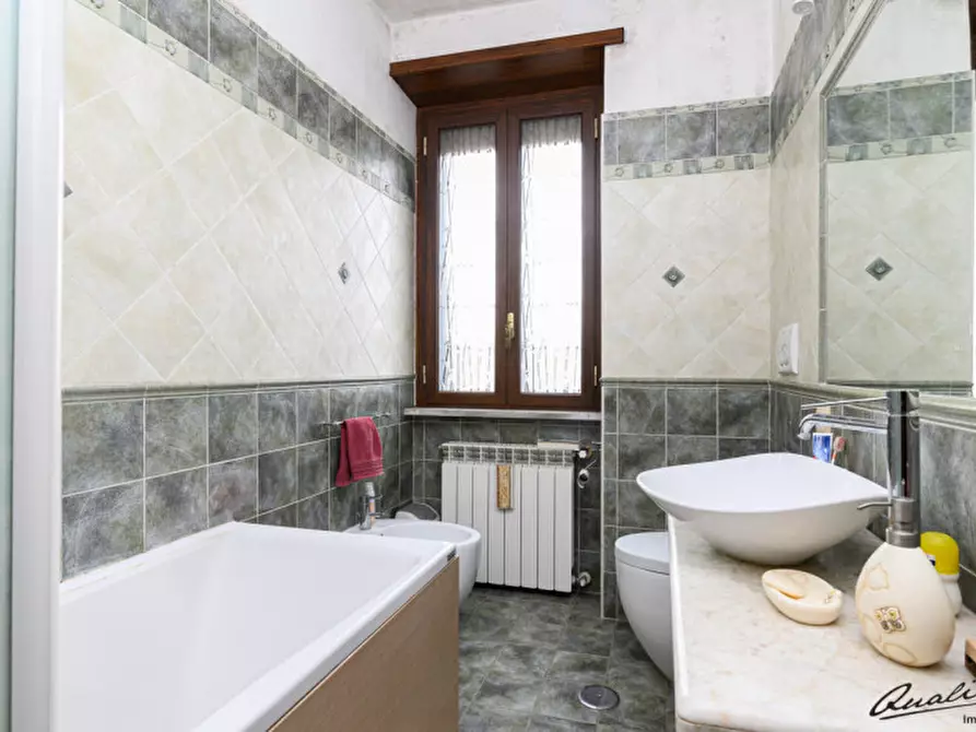 Immagine 23 di Appartamento in vendita  in via Castelplanio 16 a Roma