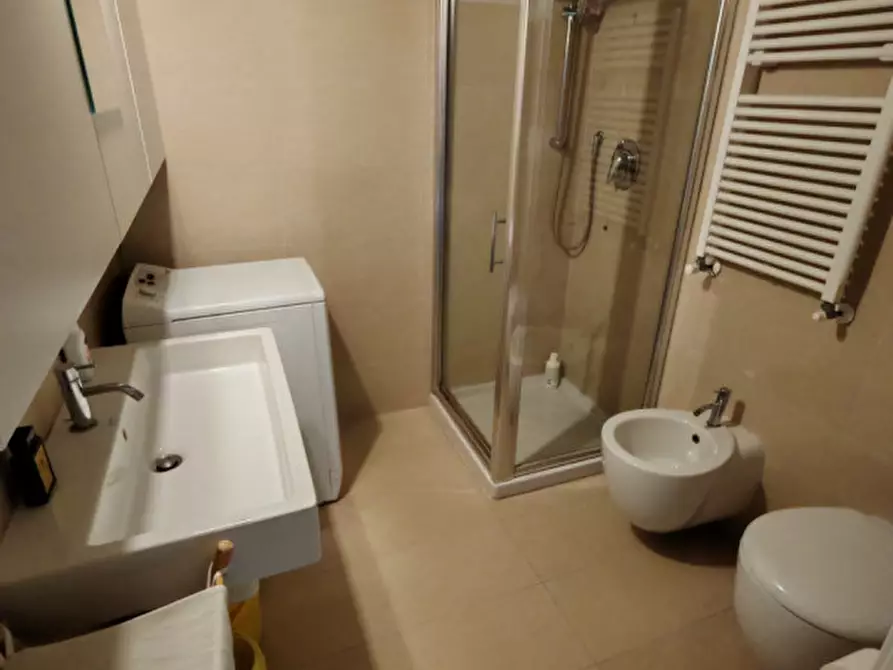 Immagine 3 di Appartamento in vendita  in campo Santa Giustina a Venezia