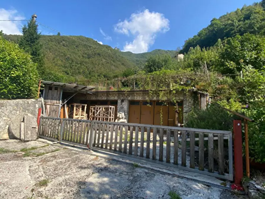 Immagine 11 di Appartamento in vendita  a Arsiero