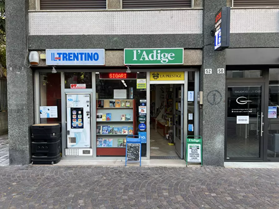 Immagine 1 di Attività commerciale in vendita  in Via Grazioli 52 a Trento