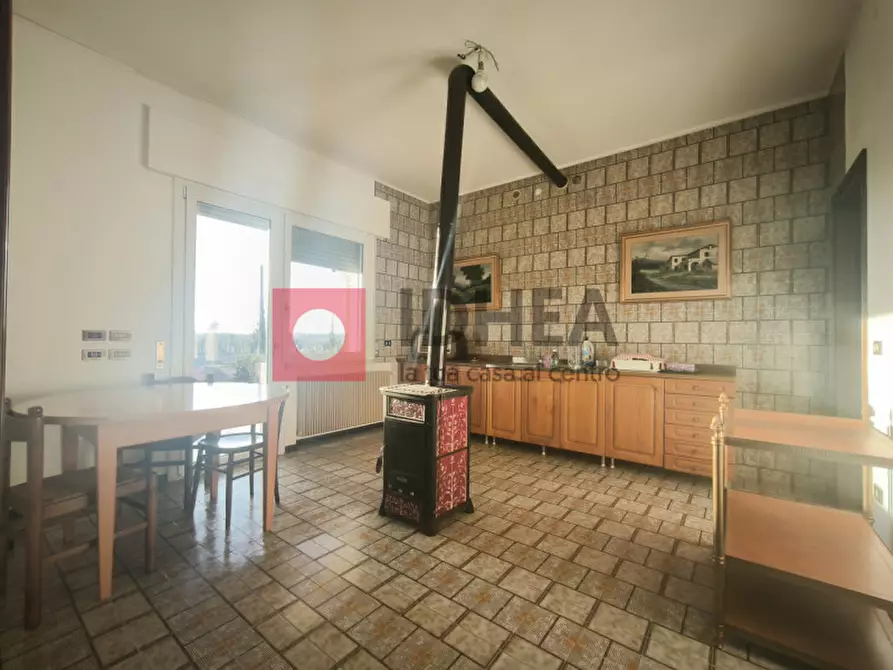 Immagine 2 di Casa indipendente in vendita  a Carbonera