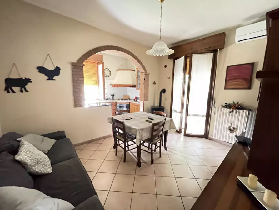 Immagine 1 di Casa bifamiliare in vendita  a Gonzaga