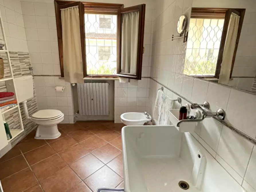 Immagine 20 di Casa bifamiliare in vendita  a Gonzaga