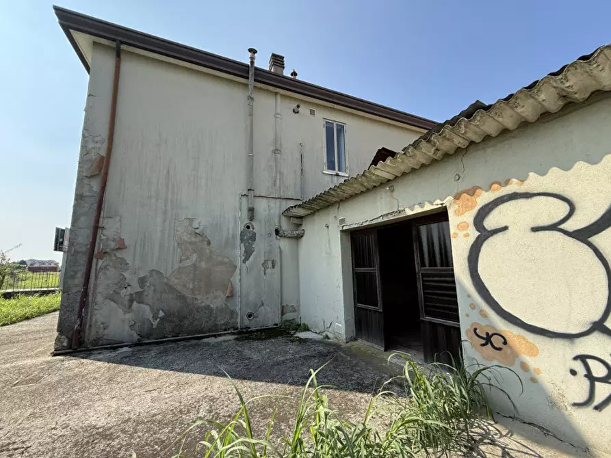 Immagine 4 di Casa indipendente in vendita  a Abano Terme