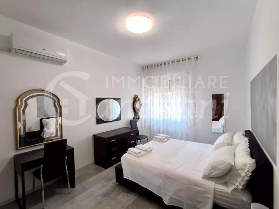 Immagine 11 di Appartamento in vendita  in via adelina patti a Firenze