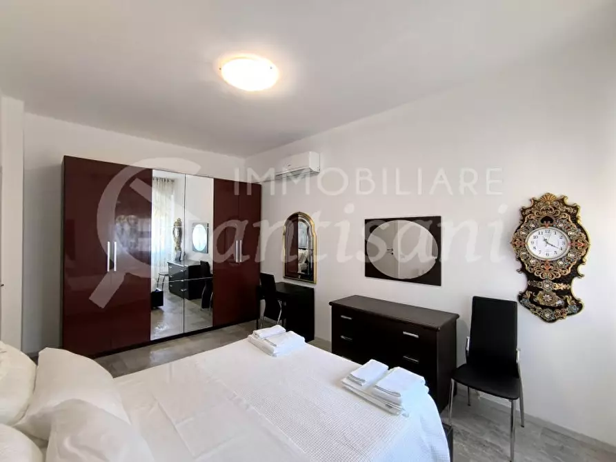 Immagine 12 di Appartamento in vendita  in via adelina patti a Firenze