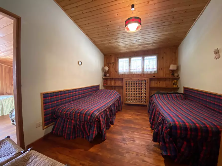 Immagine 3 di Casa bifamiliare in vendita  in Via Ligonto,74 a Auronzo Di Cadore