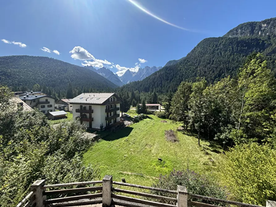 Immagine 15 di Casa bifamiliare in vendita  in Via Ligonto,74 a Auronzo Di Cadore