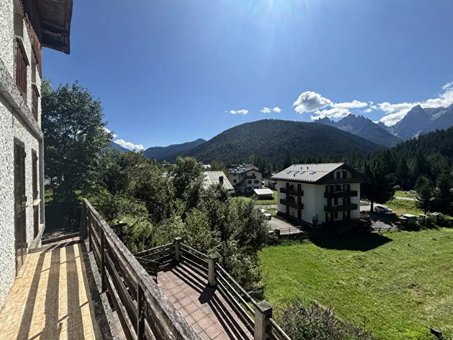 Immagine 16 di Casa bifamiliare in vendita  in Via Ligonto,74 a Auronzo Di Cadore