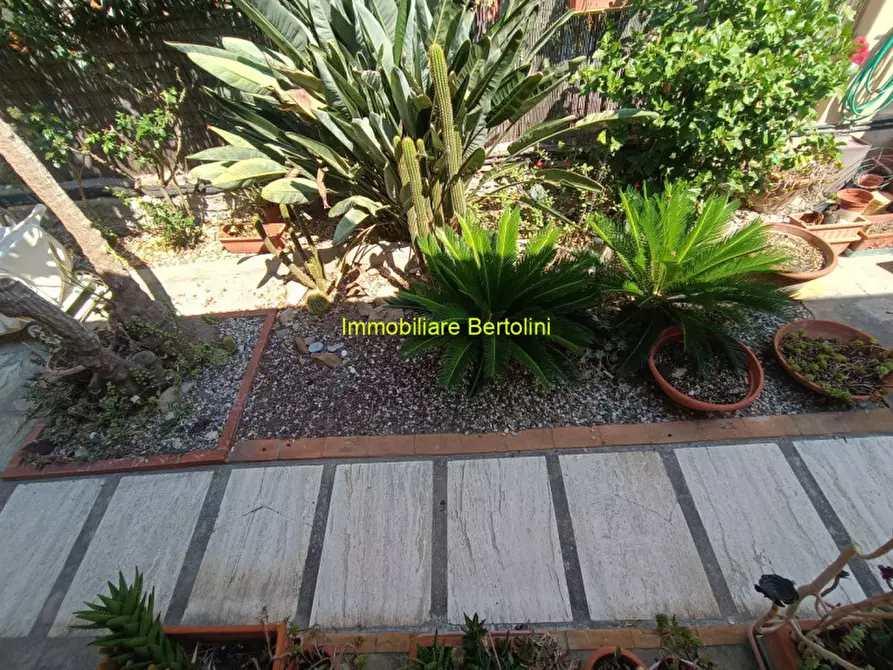 Immagine 10 di Appartamento in affitto  in CENTRO a Bordighera