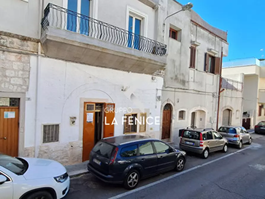 Immagine 1 di Appartamento in vendita  in via Gorizia a Locorotondo