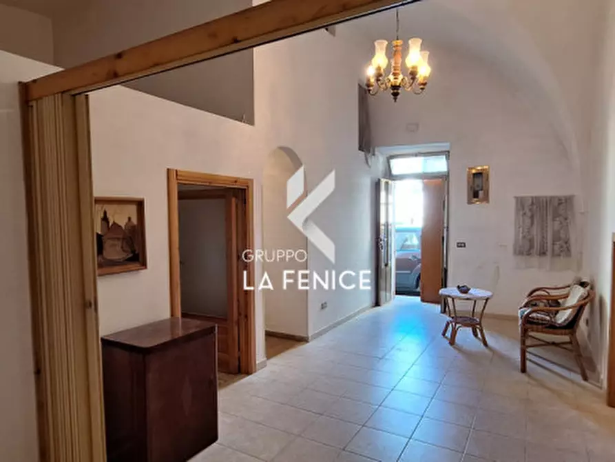 Immagine 12 di Appartamento in vendita  in via Gorizia a Locorotondo