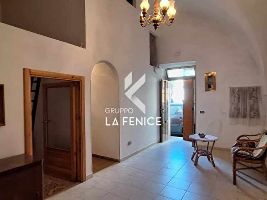 Immagine 14 di Appartamento in vendita  in via Gorizia a Locorotondo