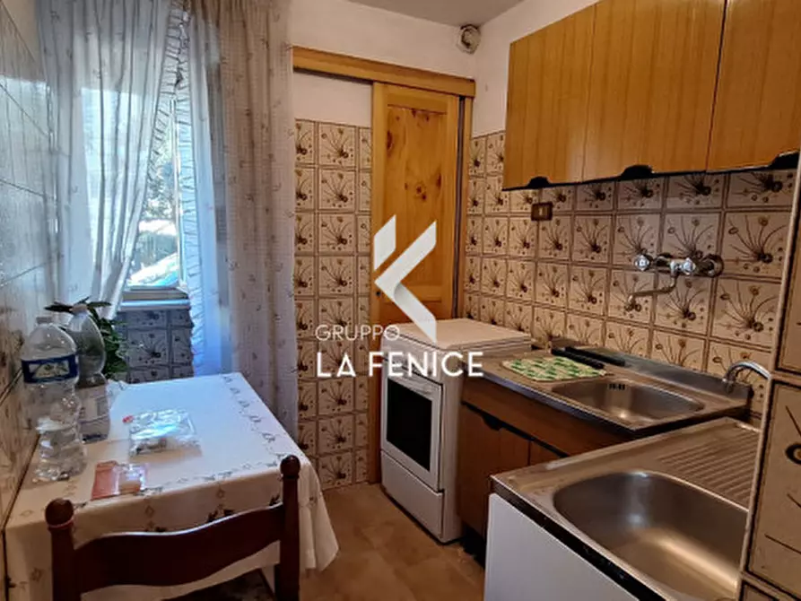 Immagine 22 di Appartamento in vendita  in via Gorizia a Locorotondo