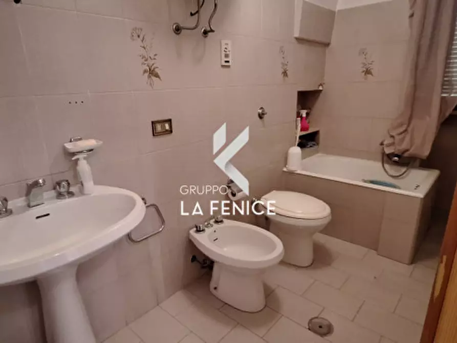 Immagine 25 di Appartamento in vendita  in via Gorizia a Locorotondo