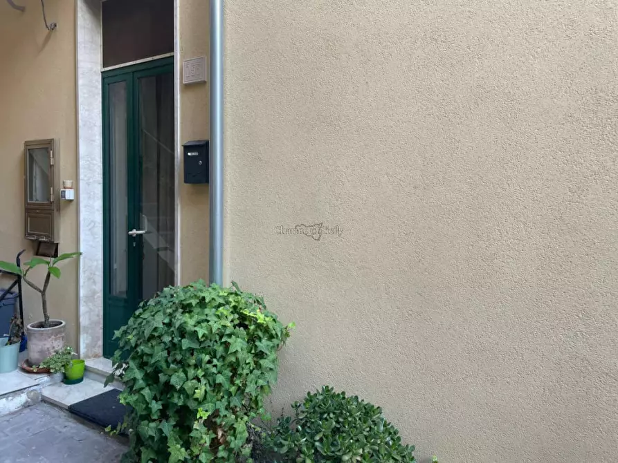 Immagine 8 di Appartamento in vendita  in Via Tirella a Modica