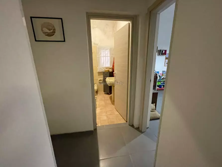 Immagine 14 di Appartamento in vendita  in Via Tirella a Modica