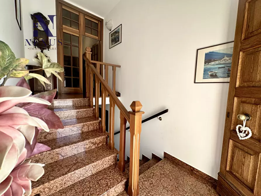 Immagine 3 di Appartamento in vendita  a Fano