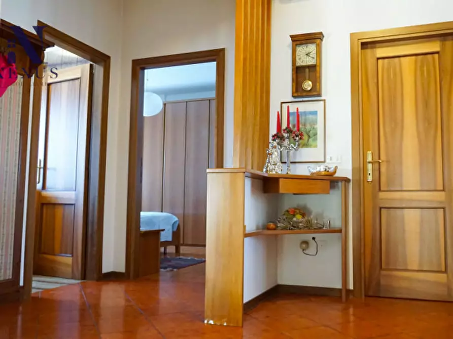 Immagine 13 di Appartamento in vendita  a Fano