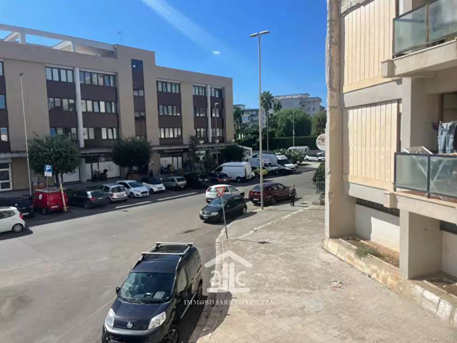 Immagine 14 di Appartamento in vendita  in Via Bari,14 a Lecce